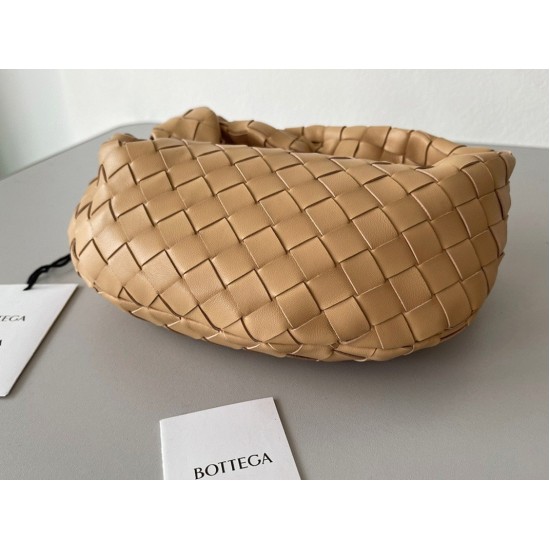 Replica Bottega Veneta Bv Jodie Mini Bag Almond Uk Replica Bottega Veneta Bv Jodie Mini Bag Almond Uk