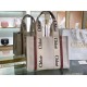 Replica Faux Chloe Medium Woody Tote Bag In Canvas With Brown Leather Strips Uk - 5673 - Buddha Luxury