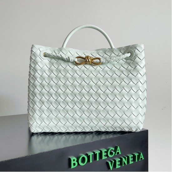 replica bottega veneta andiamo medium bag glacier uk