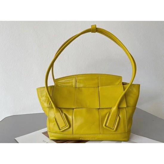 Replica bottega Veneta Arco Small Bag In Yellow Intrecciato Leather Uk - 4654 - Buddha Luxury