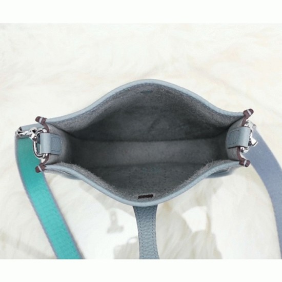 Replica Blue Lin Colorhermes Evelyne Ii Tpm Compact Bag Uk Replica Blue Lin Colorhermes Evelyne Ii Tpm Compact Bag Uk