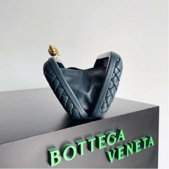 Replica Space Color Bottega Veneta Knot Clutchversion Uk Replica Space Color Bottega Veneta Knot Clutchversion Uk