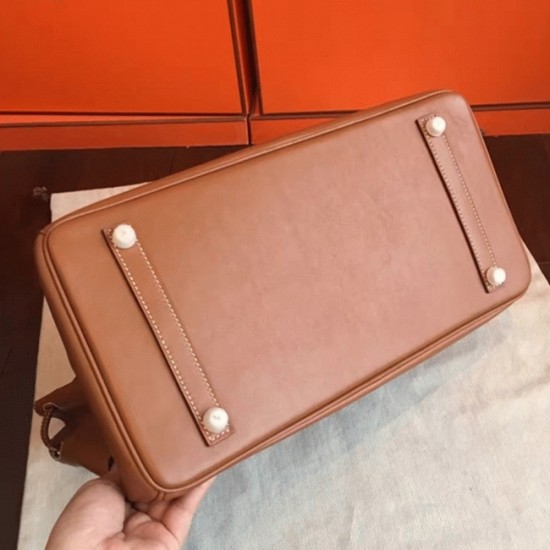Replica Gold Hermes Birkin 35Cm Knockoff From Designer Collection Uk Replica Gold Hermes Birkin 35Cm Knockoff From Designer Collection Uk