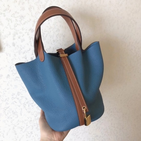 Replica Blue jeanHermes bicolor Picotin Lock 22cm handbag UK replica Blue jeanHermes bicolor Picotin Lock 22cm handbag UK