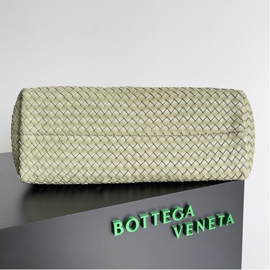 Replica Top Quality Bottega Veneta Cabat Large Bag In Travertine Intrecciato Lambskin Uk Replica Top Quality Bottega Veneta Cabat Large Bag In Travertine Intrecciato Lambskin Uk