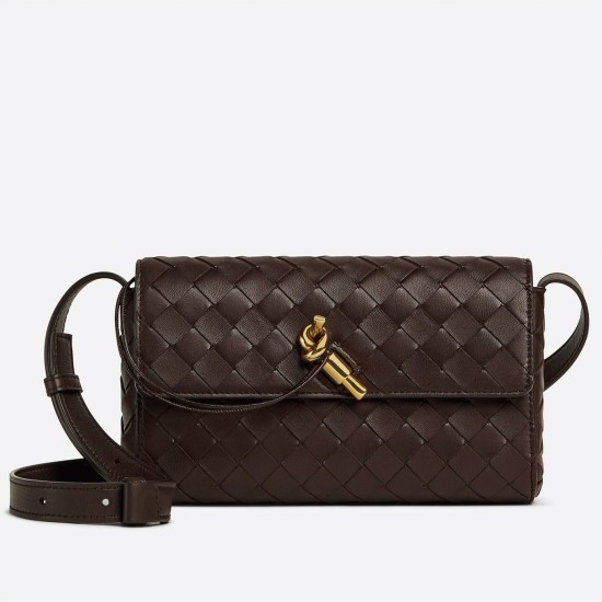 Replica Bottega Veneta Mini Andiamo Cross-Body Bag Fondant Uk Replica Bottega Veneta Mini Andiamo Cross-Body Bag Fondant Uk