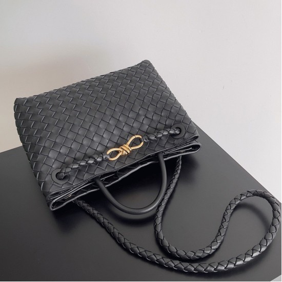 Replica Bottega Veneta Medium Andiamo Bag Black Uk Replica Bottega Veneta Medium Andiamo Bag Black Uk