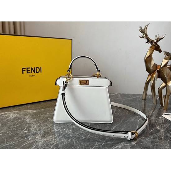 Replica Top Quality Faux Fendi Peekaboo ISeeU Petite Bag In White Nappa Leather UK replica Top Quality Faux Fendi Peekaboo ISeeU Petite Bag In White Nappa Leather UK