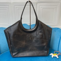 Lvy Leather bag UK
