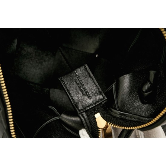 Replica Bottega Veneta Small Cassette Camera Bag Black Uk Replica Bottega Veneta Small Cassette Camera Bag Black Uk
