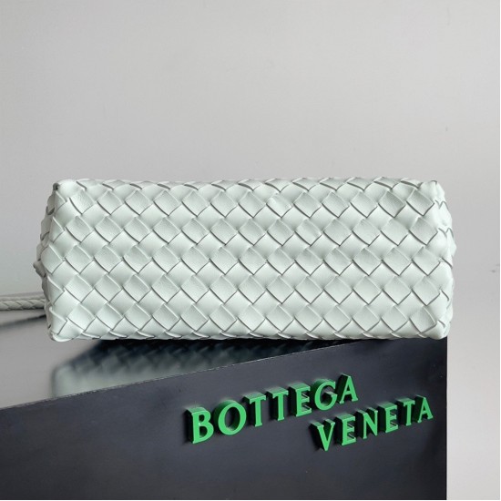 replica bottega veneta andiamo medium bag glacier uk