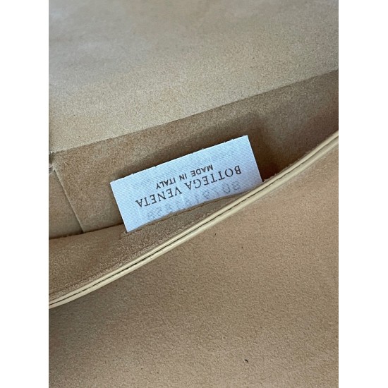 replica Bottega Veneta Arco Medium Tote Beige UK