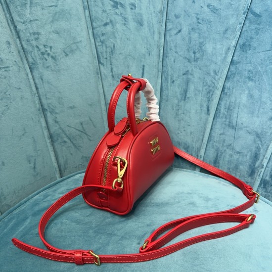 Replica Top-Handle bag UK replica Top-Handle bag UK