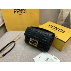 Top Qualityfendi Small Baguette Bag In Black Ff Uk Top Qualityfendi Small Baguette Bag In Black Ff Uk