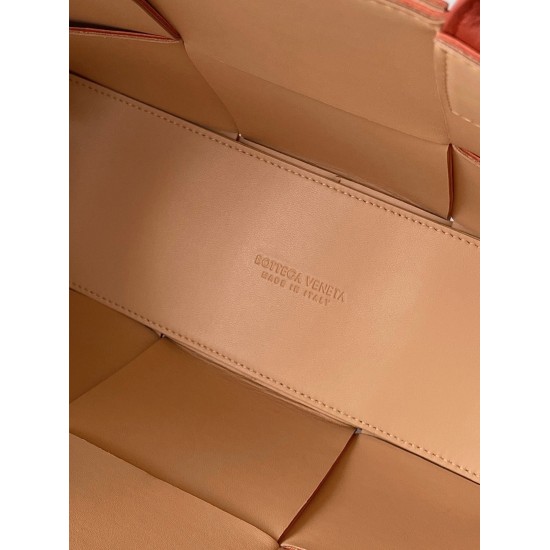replica Bottega Veneta Arco Small Tote Maple UK