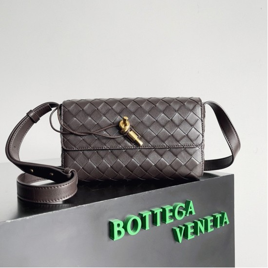 Replica Bottega Veneta Mini Andiamo Cross-Body Bag Fondant Uk Replica Bottega Veneta Mini Andiamo Cross-Body Bag Fondant Uk