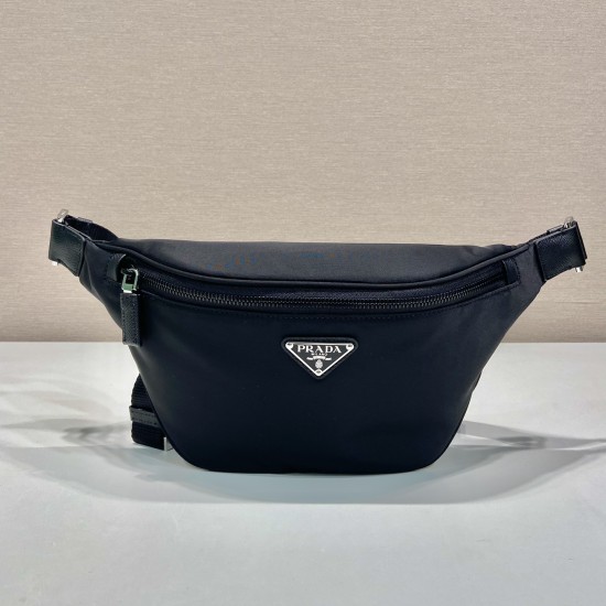 replica RE-NYLON BELT BAG IN BLACK UK