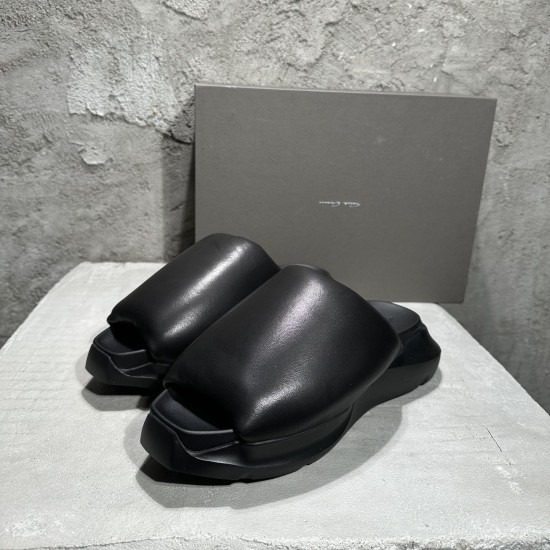 Replica GETH PUFFER SLIDES IN BLACK - ROS1 UK replica GETH PUFFER SLIDES IN BLACK - ROS1 UK