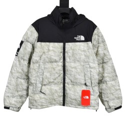 North Face Coats 32