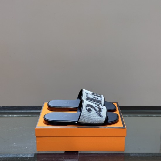 Replica Ironic Sandals In Black And Grey - Hs101 Uk