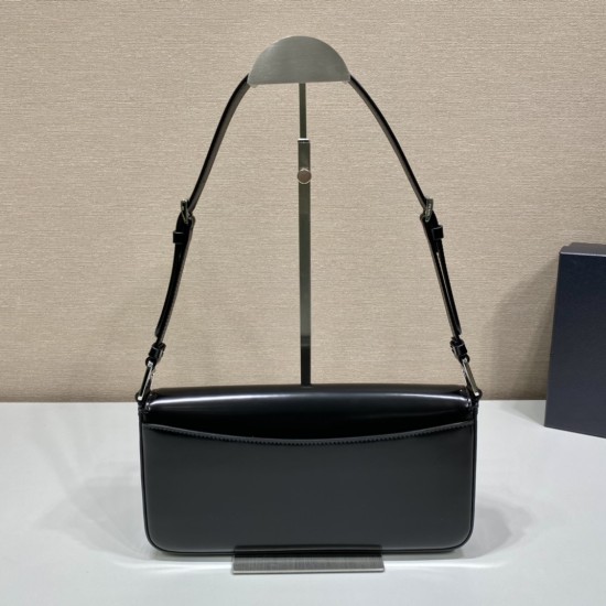 Replica Prada Women CrossBody and Shoulder Brushed Leather Femme Bag Black Uk