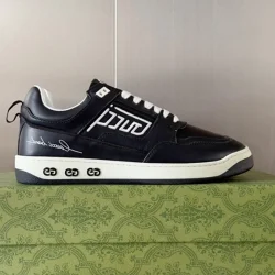 Gucci Black Leather Low Top Trainers With White Laces