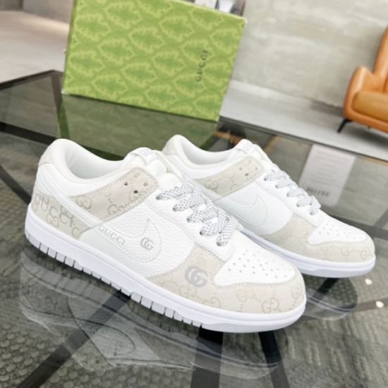 Gucci Monogram Panel White And Beige Leather Low Top Trainers Pair View Gucci Monogram Panel White And Beige Leather Low Top Trainers pair view