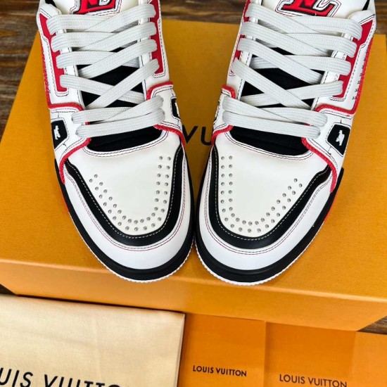 L Trainer Low Top Leather White Red Black Sneakers Toe Box Detail L trainer low top leather white red black sneakers toe box perforation detail
