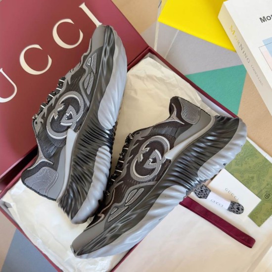 Gucci Ripple Low Top Trainers Black Grey Fabric side view of both shoes stacked