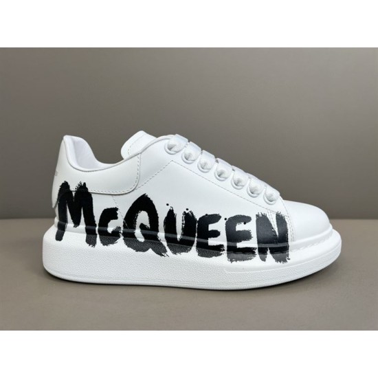 replica ALEXANDER MCQUEEN GRAFFITI OVERSIZED SNEAKER IN WHITE – ALD020 UK