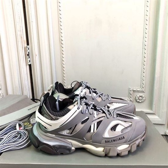 Replica Balenciaga 8657 BBLA040 Buddha Luxury Replica Balenciaga Trainers Track 3 – Bla040 Uk - 8657 - Buddha Luxury