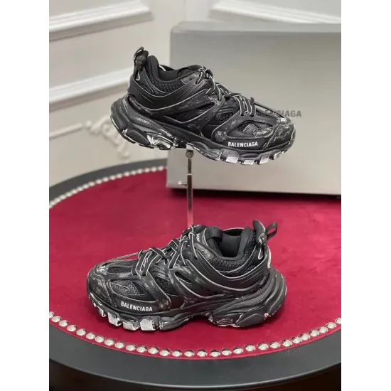 Replica BALENCIAGA TRACK SNEAKER – BLA127 UK replica BALENCIAGA TRACK SNEAKER – BLA127 UK