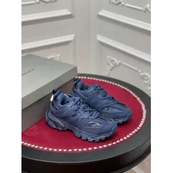 BALENCIAGA TRACK SNEAKER – BLA133 UK