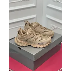 BALENCIAGA TRACK SNEAKER – BLA147 UK