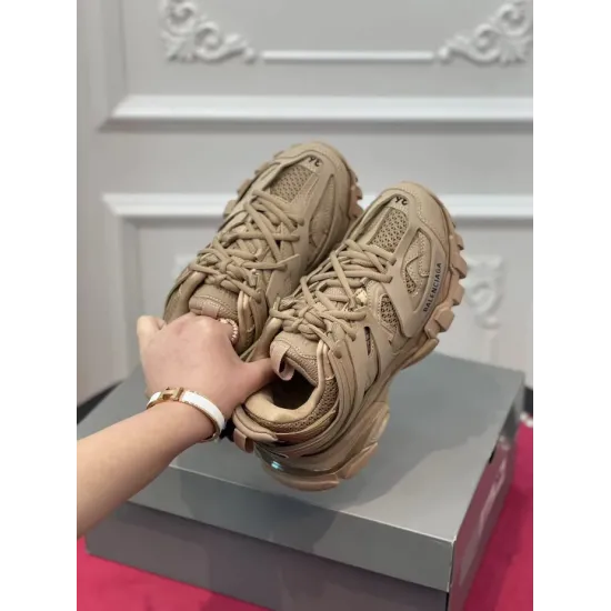 replica BALENCIAGA TRACK SNEAKER – BLA147 UK
