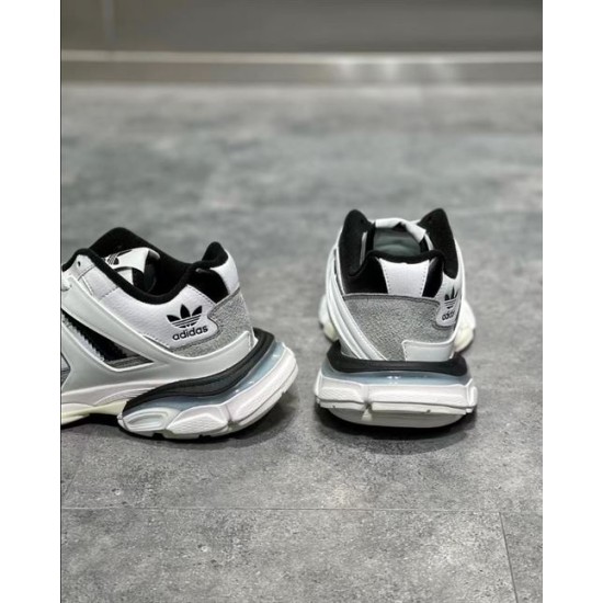 Replica Balenciaga 8091 BBLA083 Buddha Luxury Replica Balenciaga Trainers X Adidas Track Forum Low Top – Bla083 Uk - 8091 - Buddha Luxury