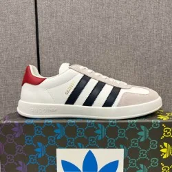 Gucci Gazelle White Leather Trainers With Black Stripes