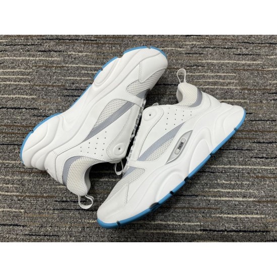 Dior B22 Off-White Trainers Lateral View in off-white and blue Dior B22 off-white trainers side panel detail in off-white and blue