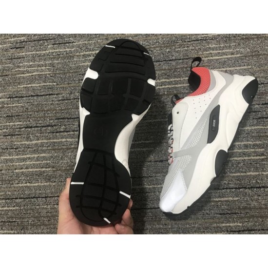 Underside rubber tread sole pattern of Dior B22 White Grey Red Trainer