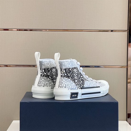Dior B23 High Top Trainers Printed Pattern White Black Heel Detail Dior B23 High Top Trainers Printed Pattern White Black rear heel detail view