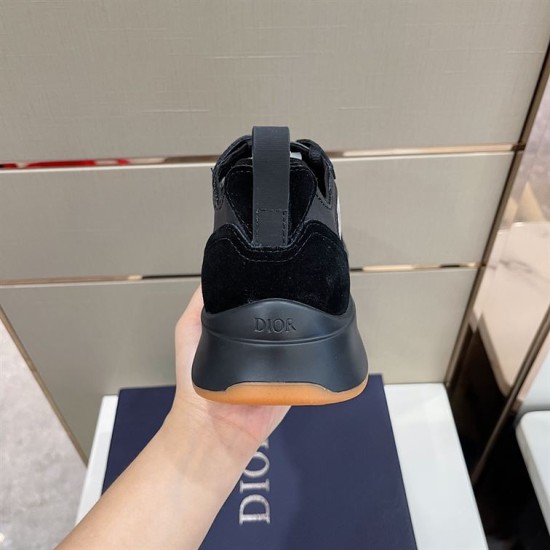 Dior B25 Runner Trainers Heel Detail View in black Rear view of Dior B25 Runner Trainers showing black suede heel counter and pull tab