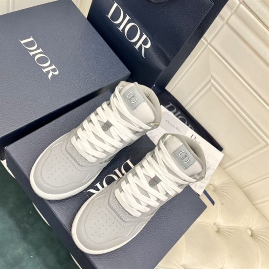Dior B27 High-Top Grey Canvas Trainers - Overhead View in grey and white Overhead view of Dior B27 high-top grey trainers showing laces and perforated toe cap detail in grey and white