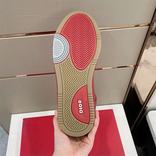 Dior B27 Trainer Sole Tread in red Underside view of Dior B27 trainer showing tread design and rubber sole in red