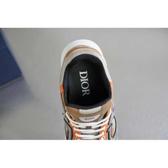 Dior B30 Insole Detail in beige and orange Interior footbed and padded collar detail of Dior B30 trainer in beige and orange