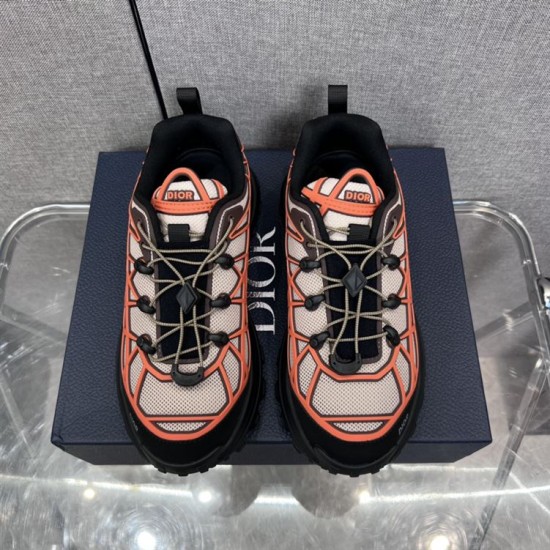 Dior B31 Runner Trainers Top View in beige and orange Top-down view of Dior B31 Runner beige and orange trainers showing quick lacing