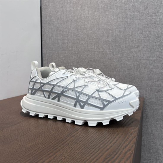 Dior B31 Runner Low Top Trainers In White Grey Angle Side perspective of white grey Dior B31 Runner Low Top Trainers with toggle lacing system
