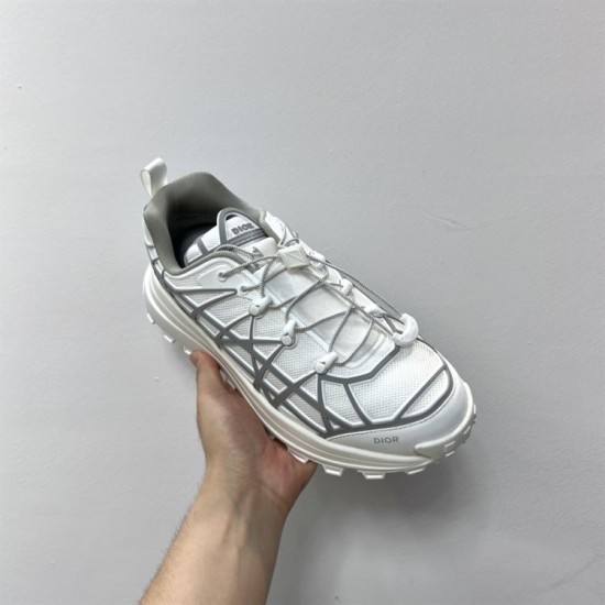 Dior B31 Runner Low Top Trainers In White Grey Front Close-Up Close-up front angle view of Dior B31 Runner Low Top Trainers in white grey with toggle fastening