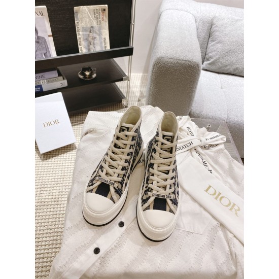 Dior Walk'n'dior High-Top Platform Trainers Front Angle in blue and beige Front high-angle view of navy blue and beige Dior Walk'n'dior High-Top Platform Trainers