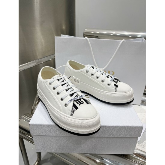 Pair of Dior Walk'n'dior White Cotton Canvas Trainers Pair of Dior Walk'n'dior white cotton canvas trainers on display box
