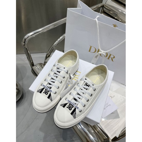 Dior Walk'n'dior White Canvas Trainers Top View Top-down view of Dior Walk'n'dior white canvas trainers showing branded tongues
